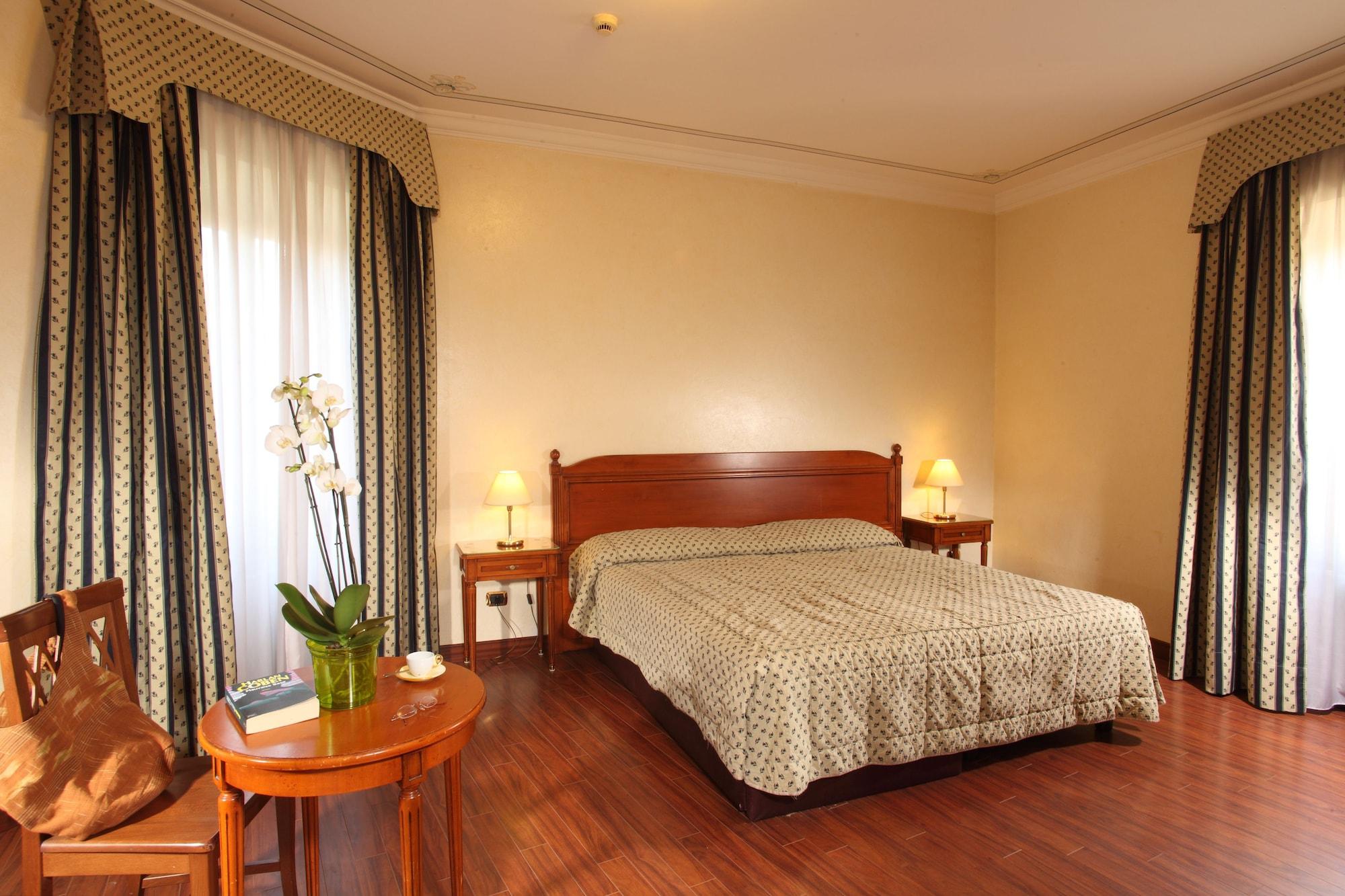 Hotel Alessandrino روما الغرفة الصورة