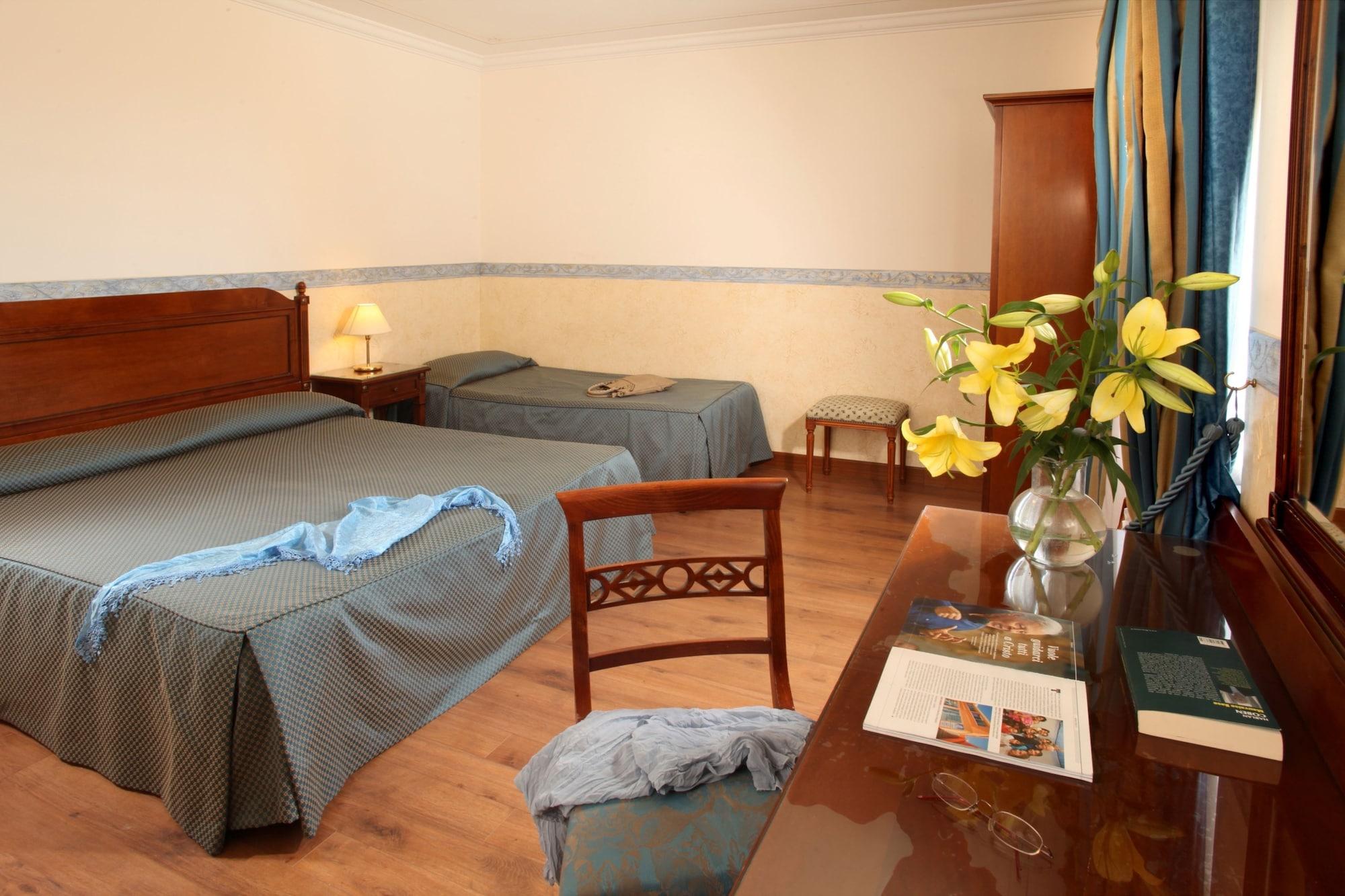 Hotel Alessandrino روما الغرفة الصورة